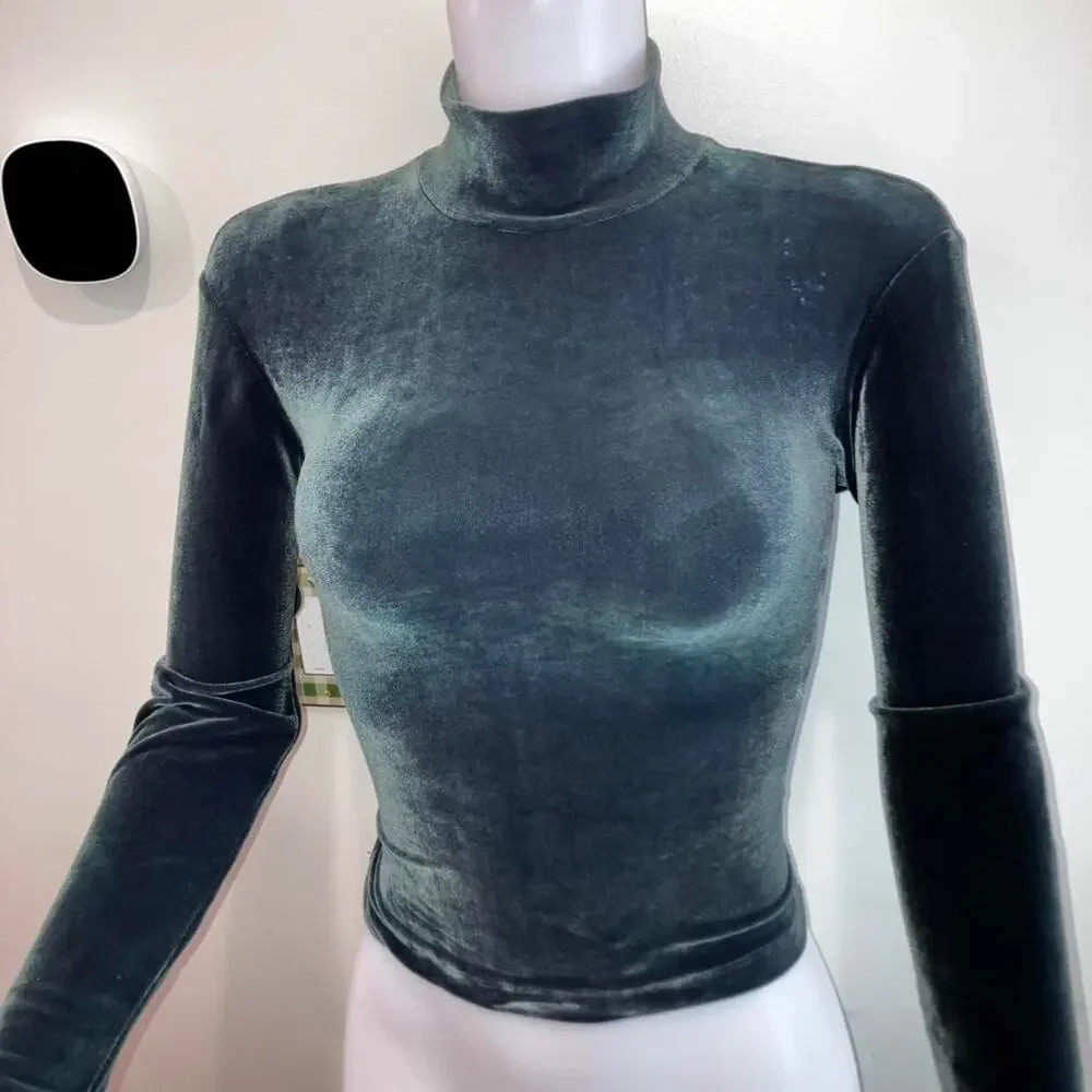 Vintage 90s y2k velvet turtleneck BCBG PARIS